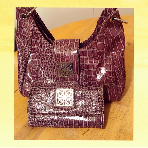 Handbags - Handbag & Wallet Set
